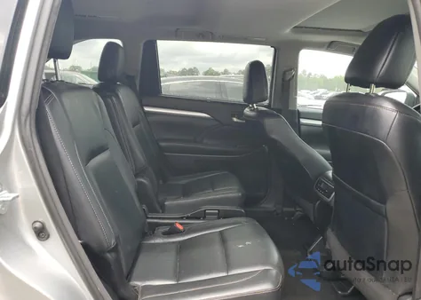 2017 Toyota Highlander Se from USA, damaged, VIN 5TDJZRFH8HS375624